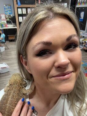 Meet your Posher, Kylee
